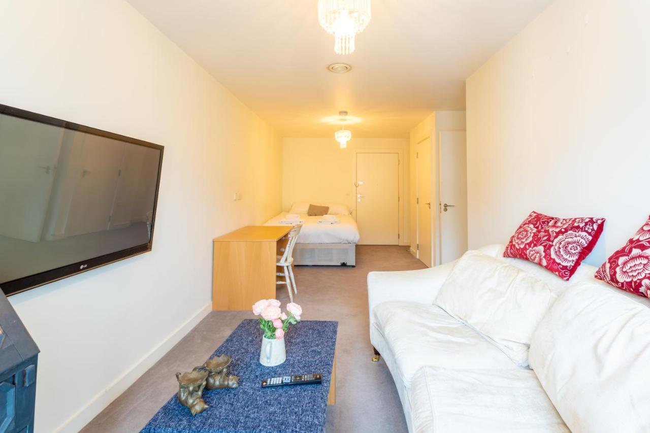 Amazing Modern 2 Bedroom Flat In Greenwich For 4 People Londres Extérieur photo